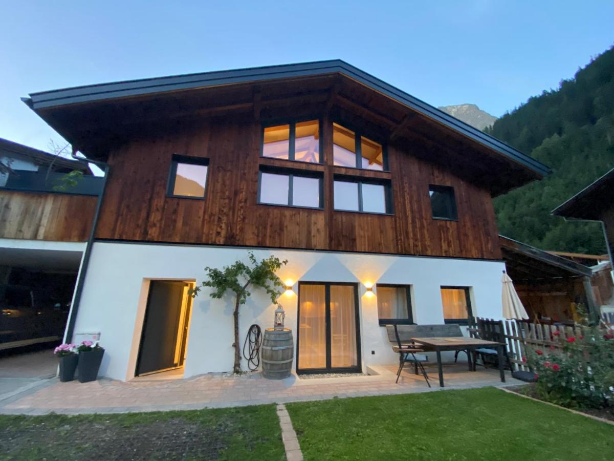 Ferienhaus Ragg Kaunertal Exterior foto